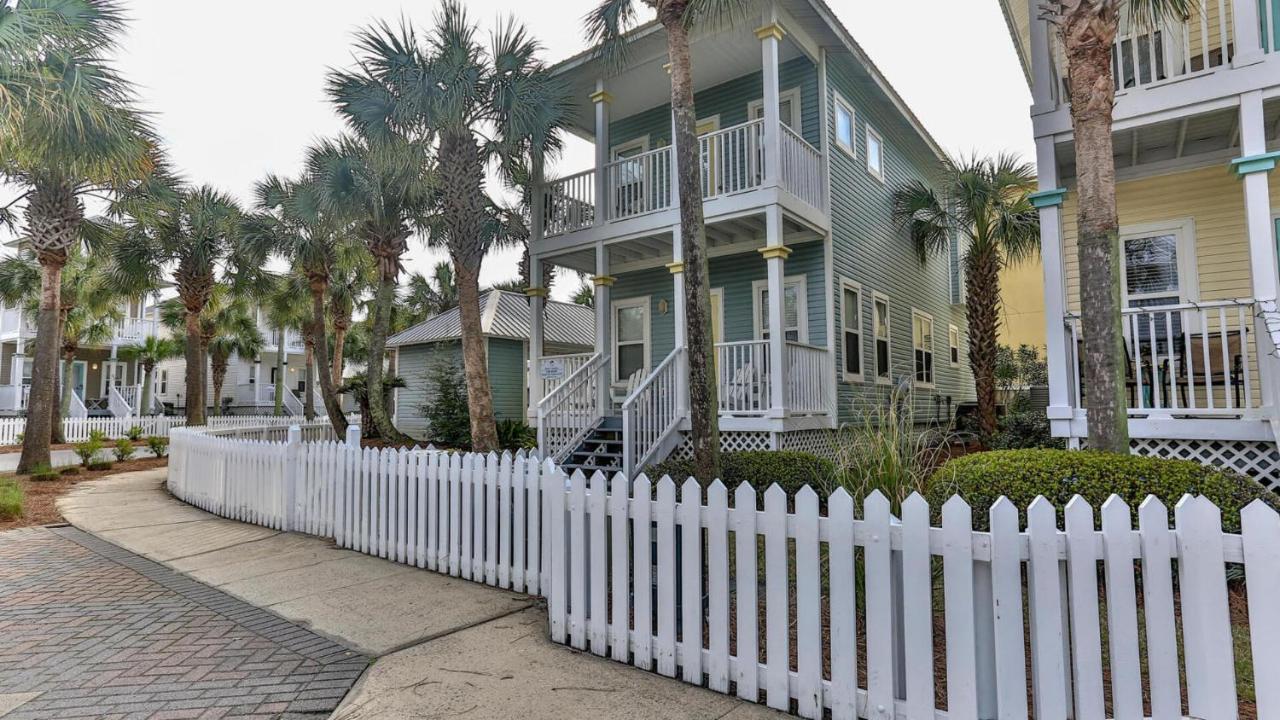 Biglows Bungalow: Beachside Retreat with Pet-Friendly Perks Destin Exterior photo